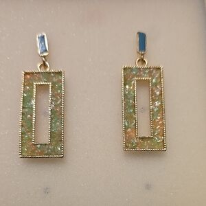 Elegant Gold and Green Dangle Earrings